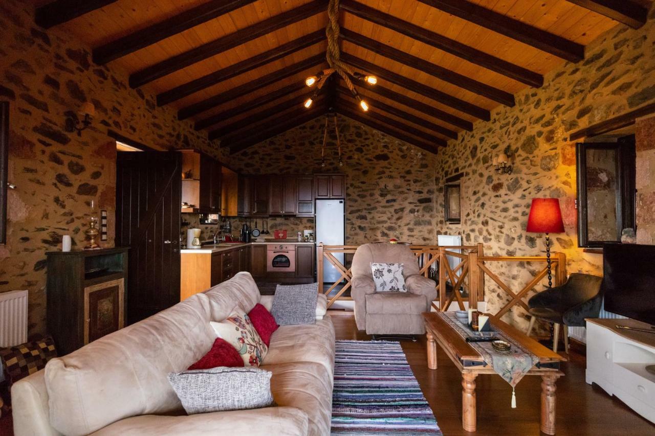 스파르티 Luxury House In The Hills 게스트하우스 외부 사진